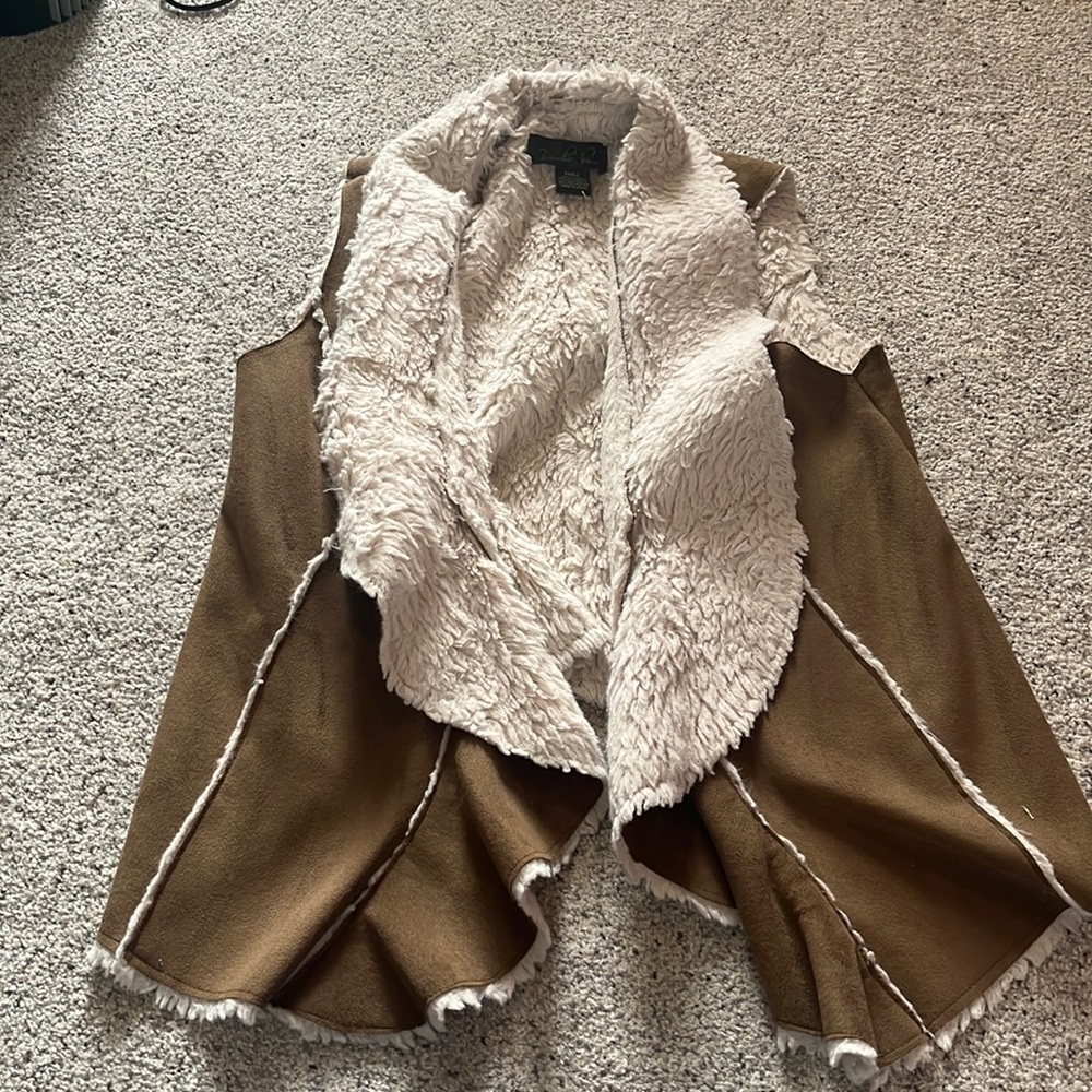 Women’s Faux Fur Vest